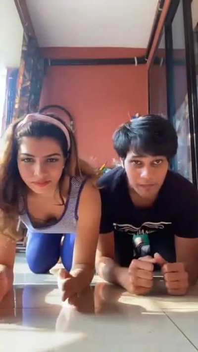 Arre reel toh banao