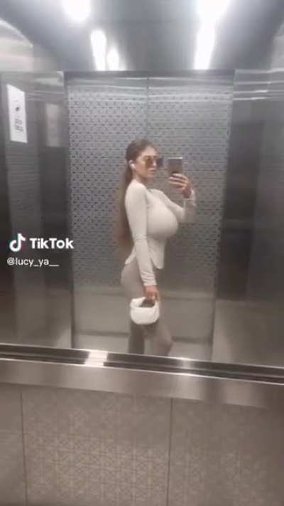 @lucy_ya__
