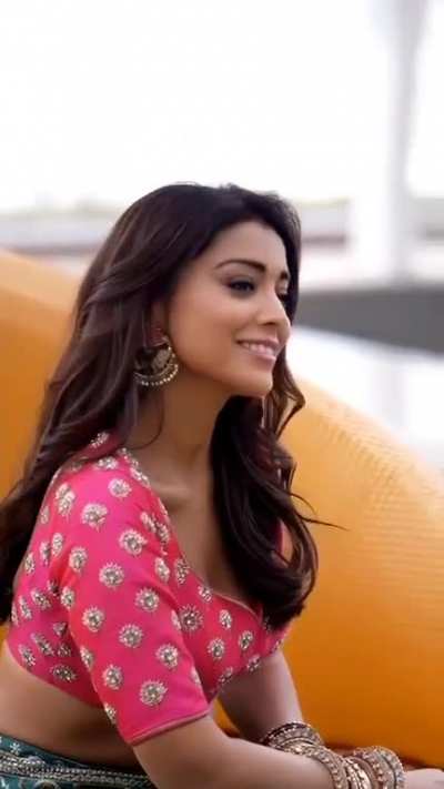 shriya saran