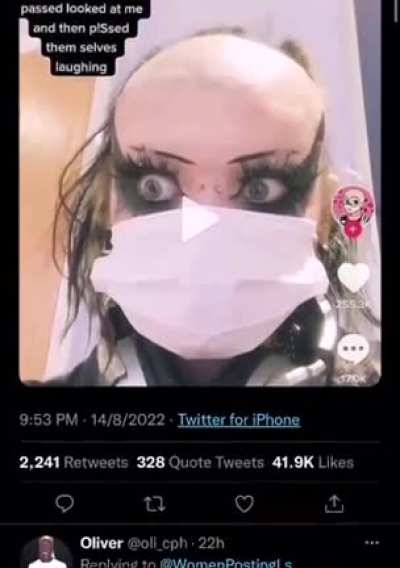 She do be looking like that