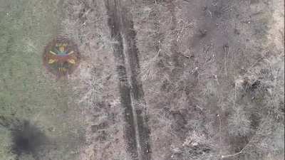 UA drone stalks RU soldiers, then delivers headshot. Ukraine 2023