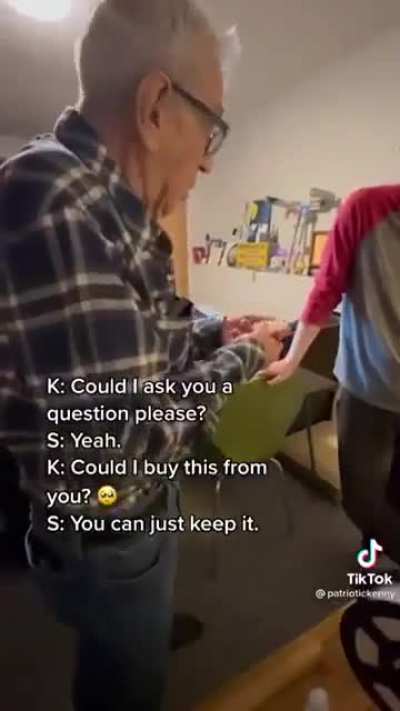 Grandpa’s reaction to a 3D printer.