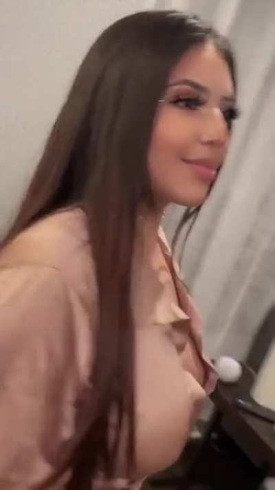 Her IG is definitely gunna blow up (@gis<wbr>selle<wbr>gg926<wbr>)