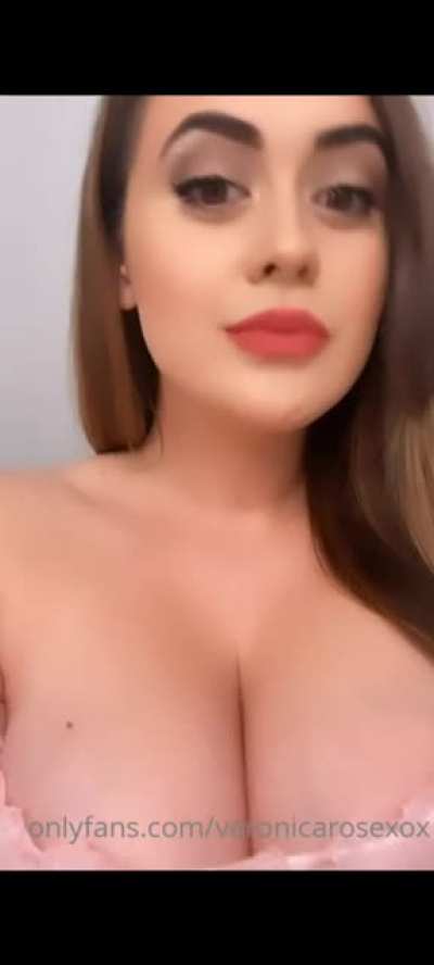 🥸