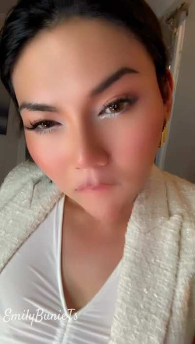 Suck my thick balls and eat my hole please...