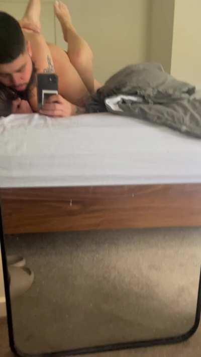 The moans.. the feet.. WOW