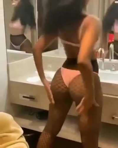 Iza