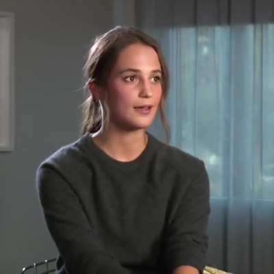 Alicia turns 31 yo today