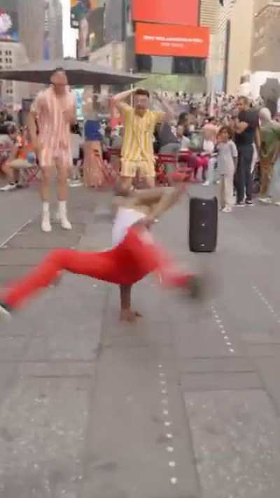 Dance Challenge In Public 😱
