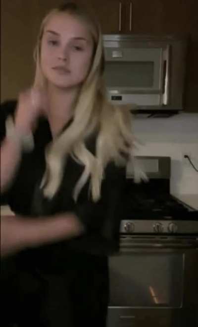Kinsey Wolanski flashing her ass and boobs
