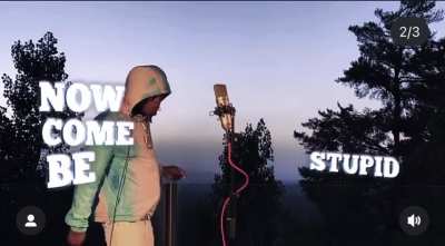 I did not know he had a mic video to this song 😂😂🔥