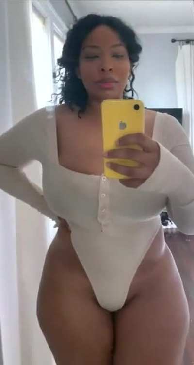 👀