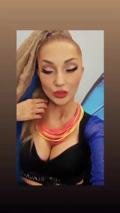 Insta