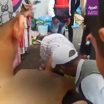 Angry British tourist bites Moroccan vendor for keeping chickens in cage