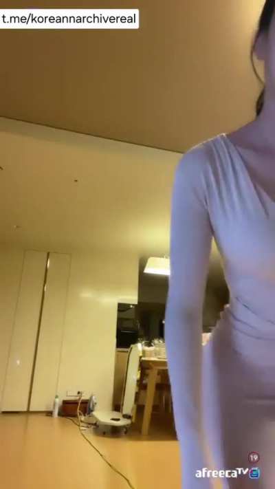 Korean Milf BJ