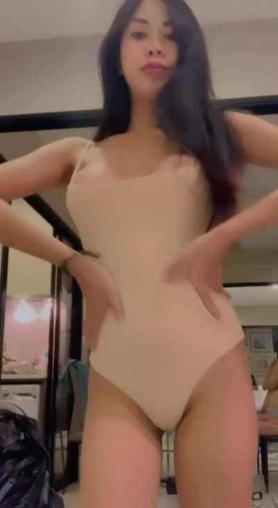 I’m only 19, but I would fuck every older guy on here