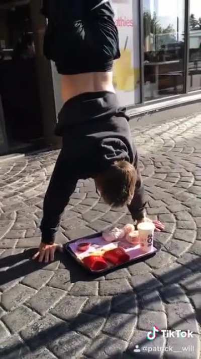 😂 The only way to eat McDonalds 😂