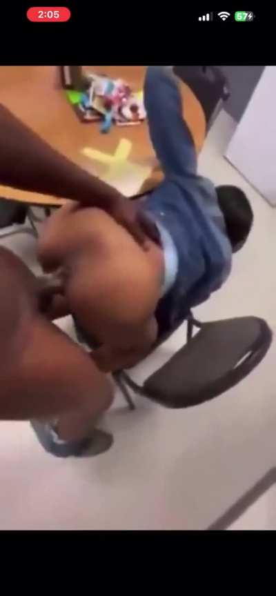 We get a hour break …wwyd 🤷🏾‍♂️<wbr>🍆💦