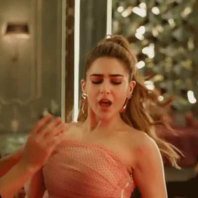 massive 🍋 💦 exposure sara ali khan