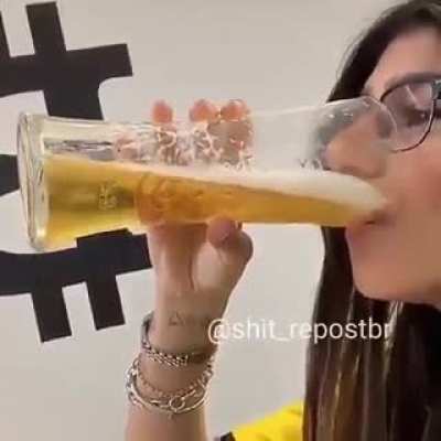 ????