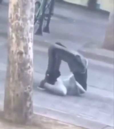 Rare footage showing the effects of being bitten by the enemy. He’s one of them now rip
