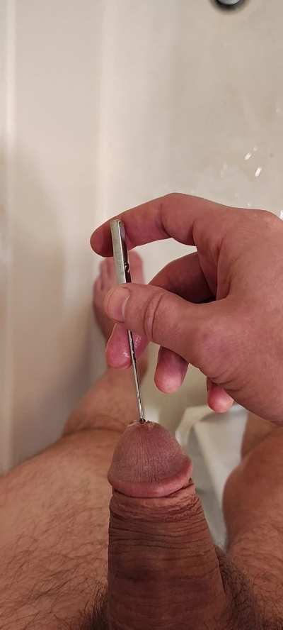 Pissing out 8mm rosebud