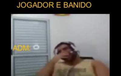 jogador e banido