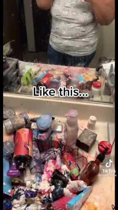 Kids destroy makeup artists entire inventory on NYE