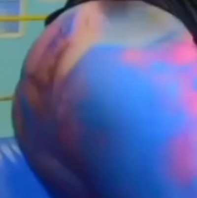 lovely jiggle