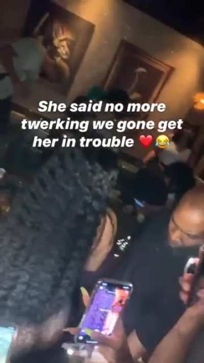 I’ll End The RoseBarATL Recap With This. I Don’t Want Ari To Get In Trouble...