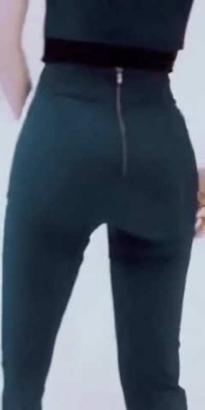 Momo Fap DM