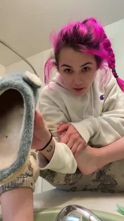 I’ve got so many vids of her it’s crazy 🥶 Plenty more to share no kizzy 💯