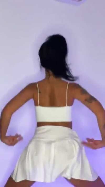 Beca Barreto