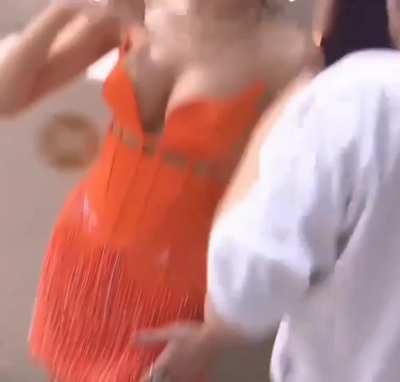 Hande Erçel