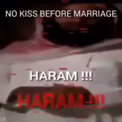 Blursed_Kiss