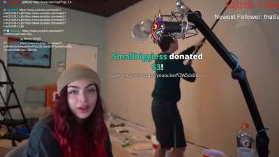 mizkif's sister clicks on a link