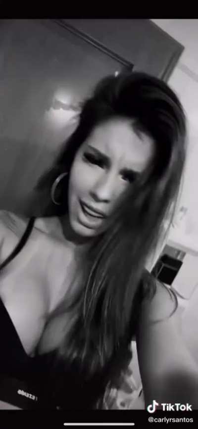 @carlyrsantos stunning Brazilian 