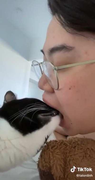 Open your mouth and see what your cat does