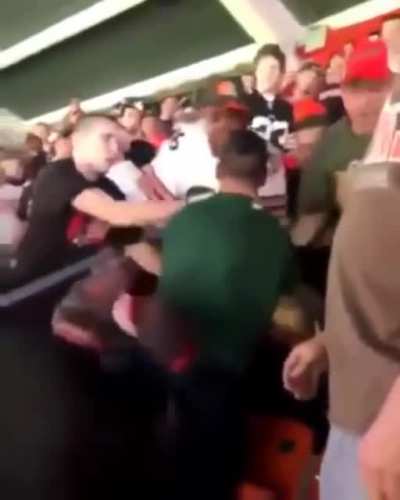 Ninja technique to stop a fight.