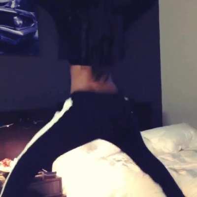 Teyana Twerking