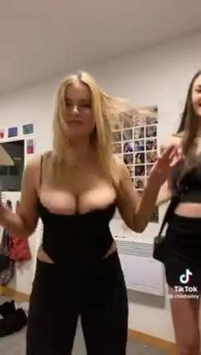 chlobailey