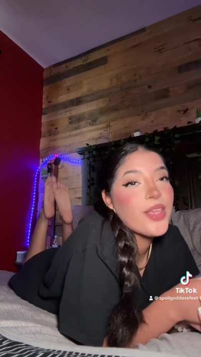 spoilgoddessfeet on tiktok 
