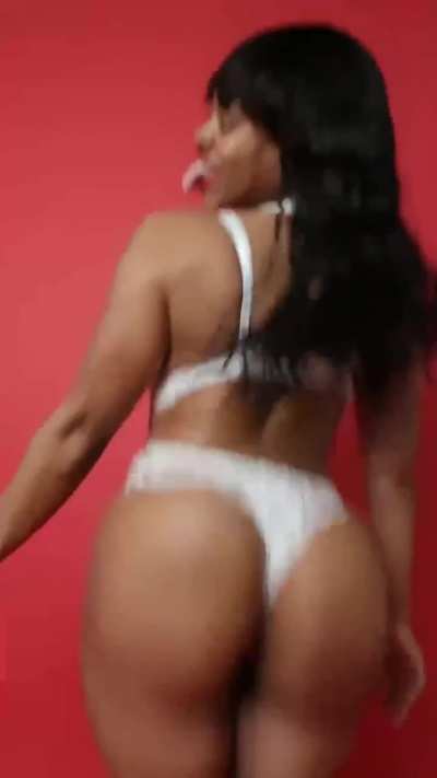 Applz (cheeks clapping)