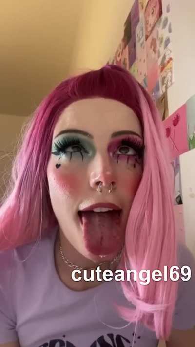 aftermath after a face fuck ^.^