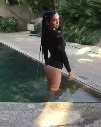 Need to fuck Nina Dobrev's wet ass!