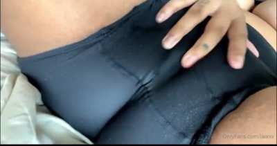 Pussy play