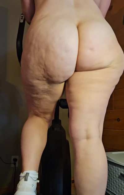 Phat ass white milf
