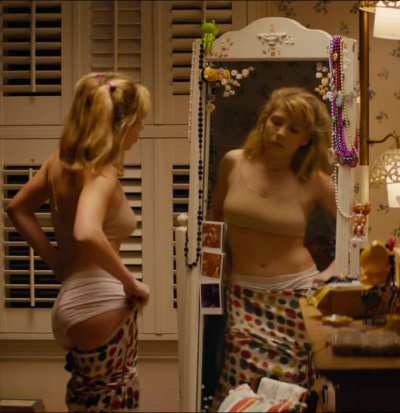 I am so fucking hard for Jennette McCurdy
