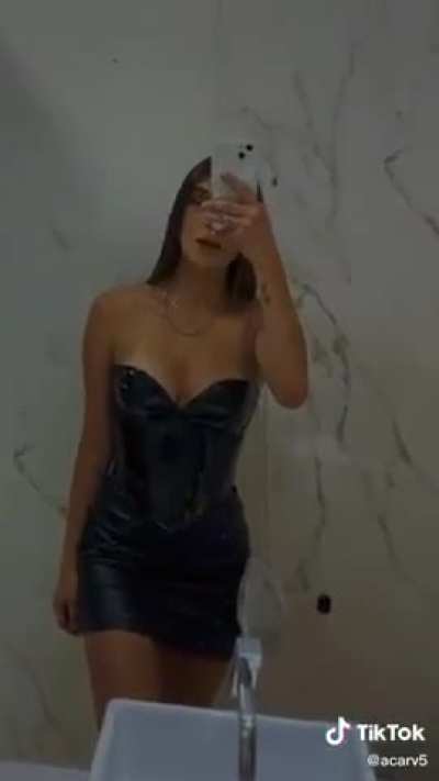 ana beatriz.
