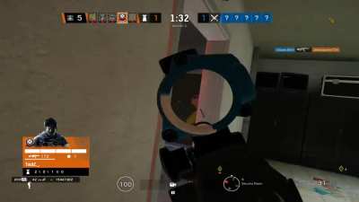 Sledge Knocks Down C4 Killing Mute